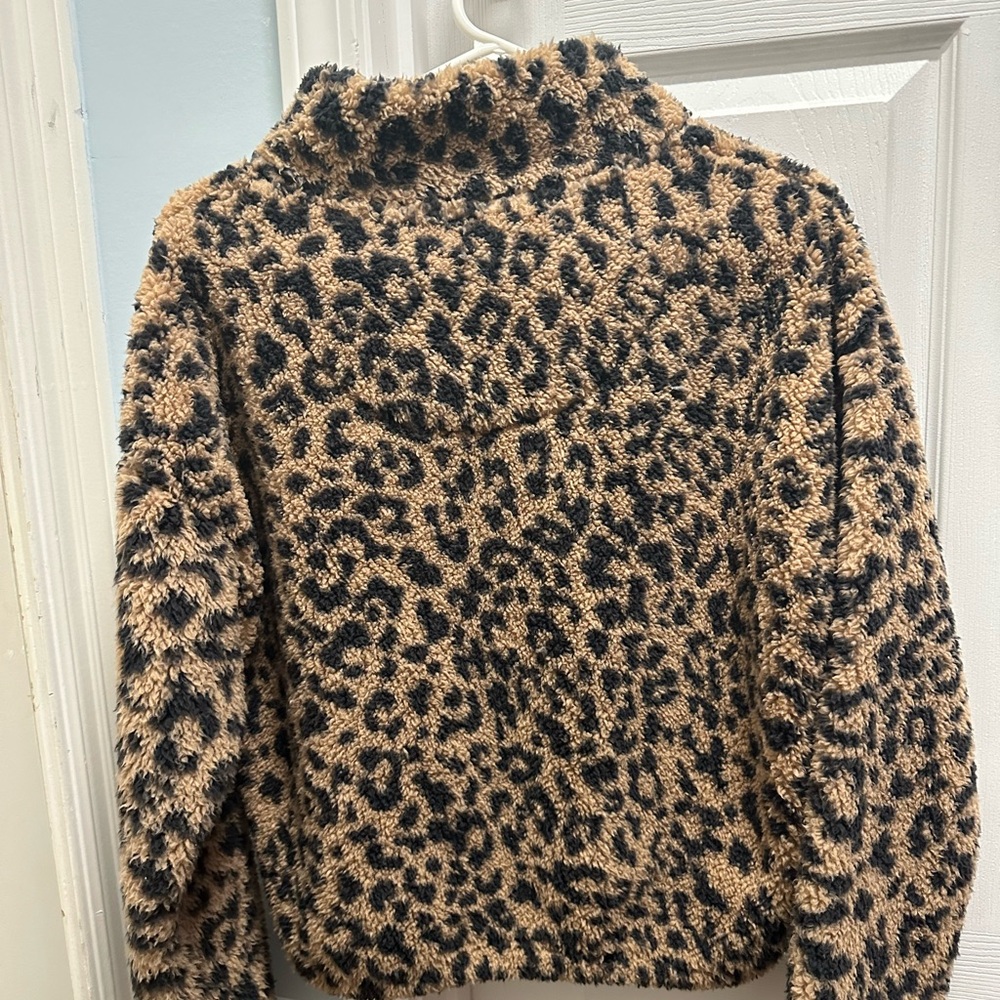 Leopard Print Fluffy Half Zip Jacket!!! - image 2